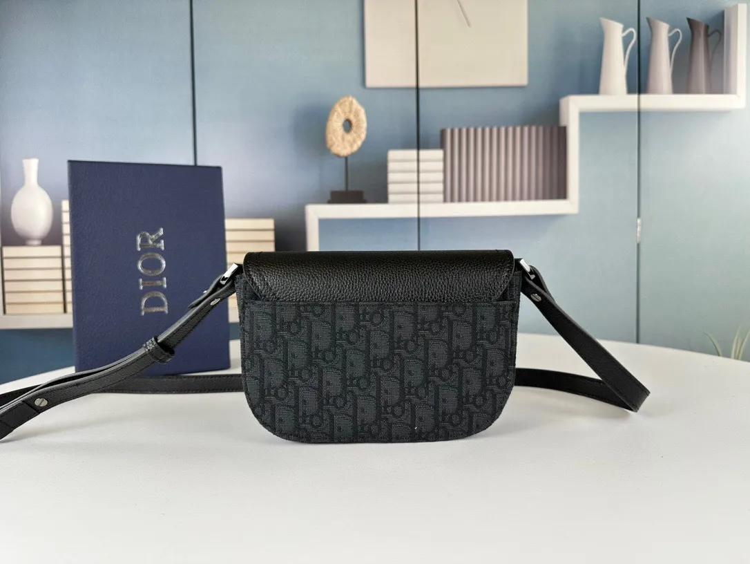 All Categories Official Website "Brand Women's Bags" Women's Bags 💙 DIOR 2025 New DIOR Crossbody Bag