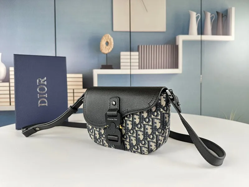 All Categories Official Website "Brand Women's Bags" Women's Bags 💙 DIOR 2025 New DIOR Crossbody Bag