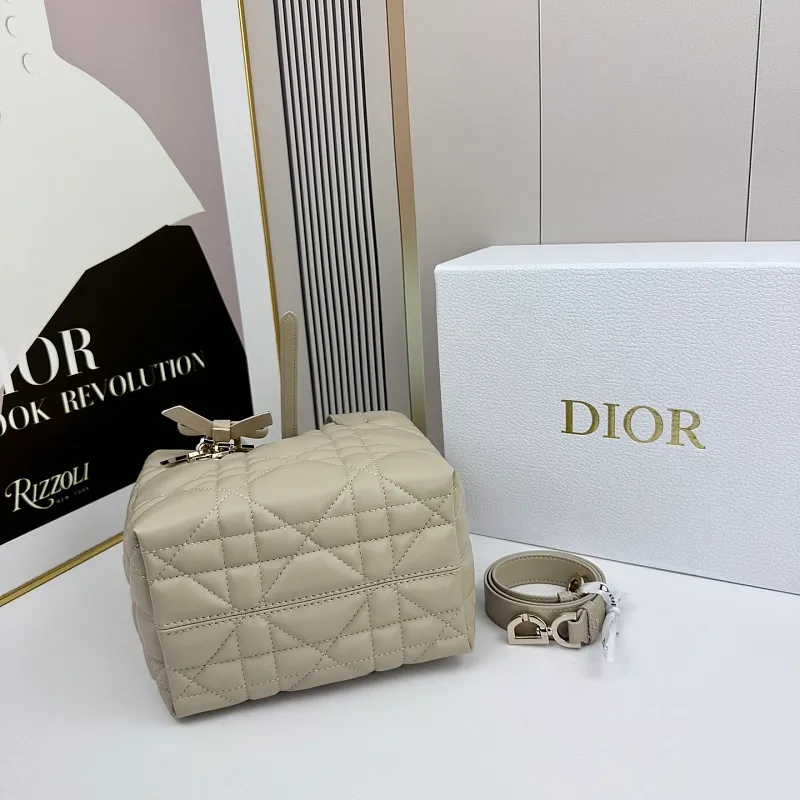 All Categories Official Website "Brand Women's Bags" Women's Bags 💙 DIOR 2026 New DIOR Handbags