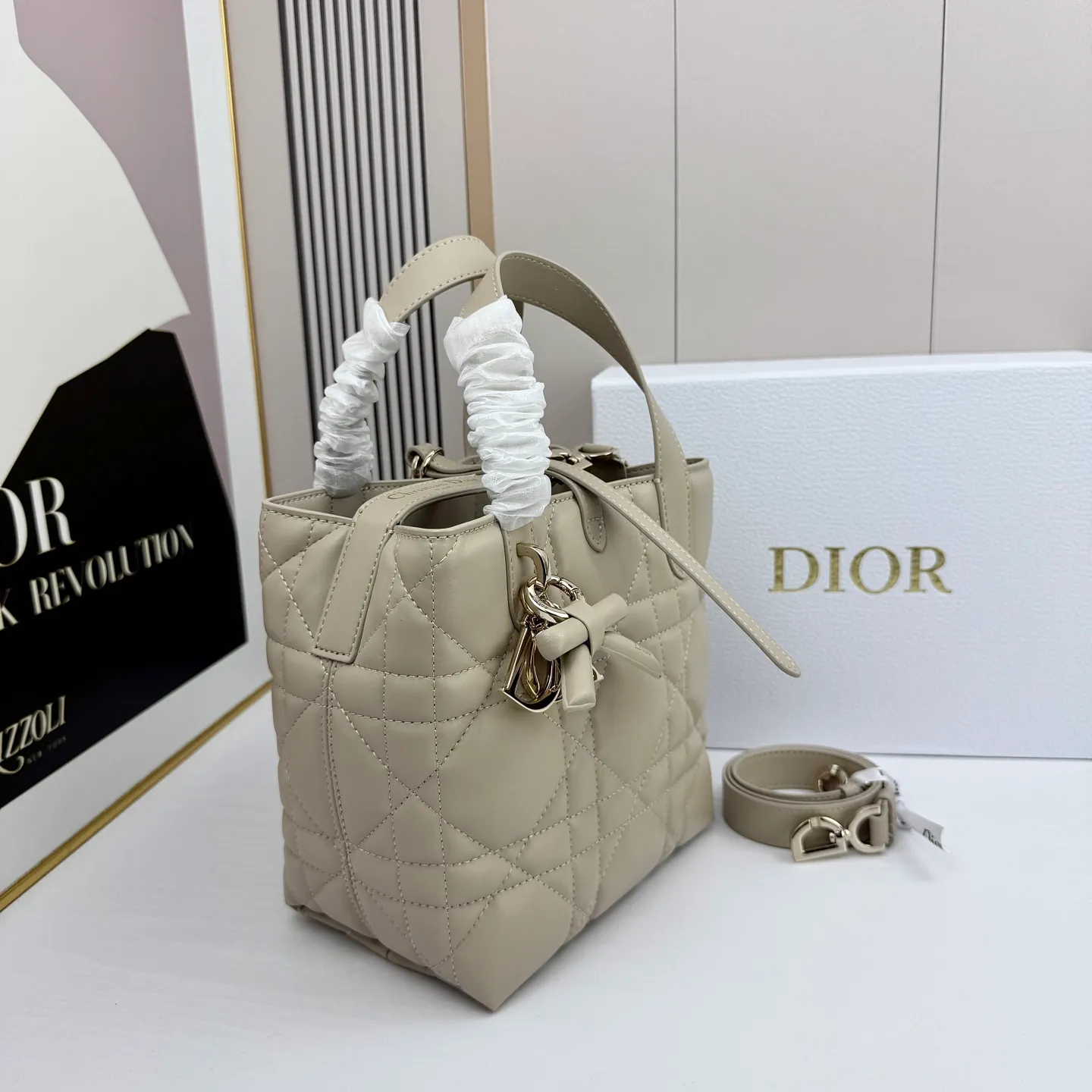 All Categories Official Website "Brand Women's Bags" Women's Bags 💙 DIOR 2026 New DIOR Handbags