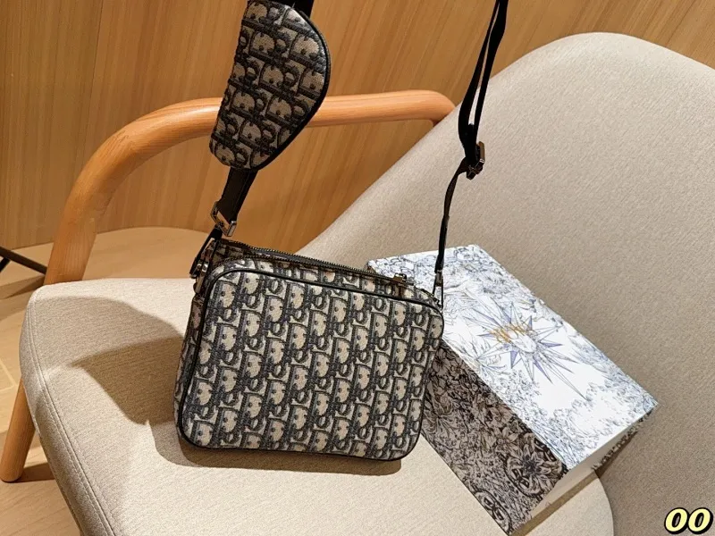 All Categories Official Website "Brand Women's Bags" Women's Bags 💙 DIOR 2025 New DIOR Crossbody Bag
