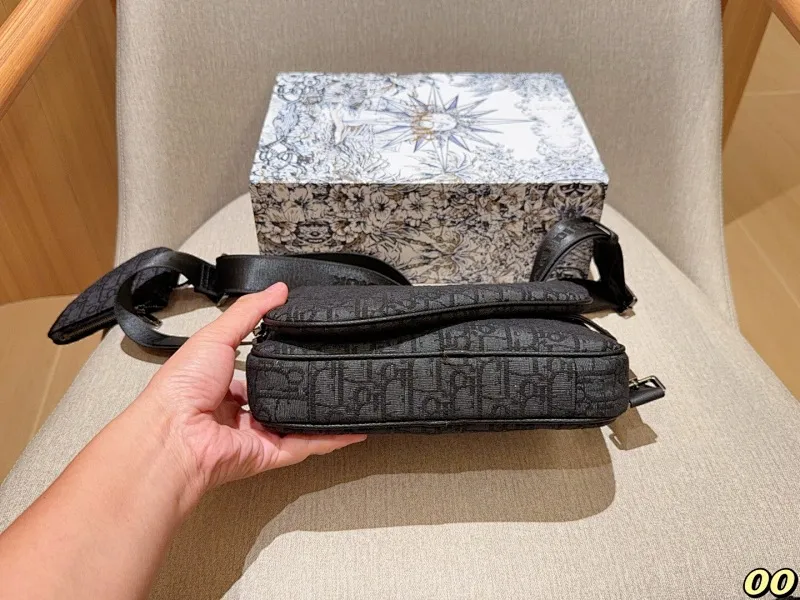 All Categories Official Website "Brand Women's Bags" Women's Bags 💙 DIOR 2025 New DIOR Crossbody Bag