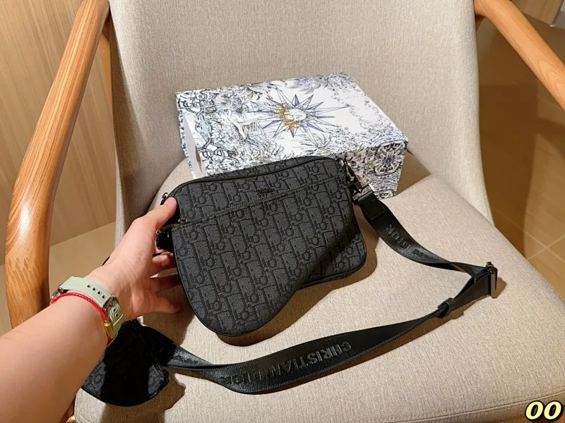 All Categories Official Website "Brand Women's Bags" Women's Bags 💙 DIOR 2025 New DIOR Crossbody Bag