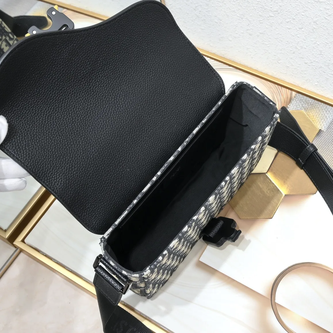 All Categories Official Website "Brand Women's Bags" Women's Bags 💙 DIOR 2025 New DIOR Crossbody Bag
