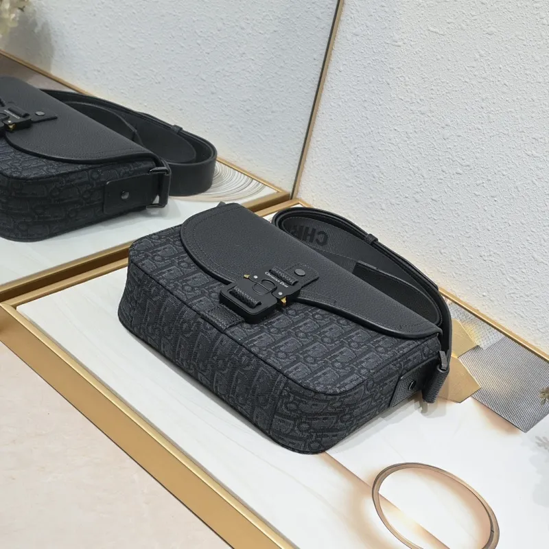 All Categories Official Website "Brand Women's Bags" Women's Bags 💙 DIOR 2025 New DIOR Crossbody Bag