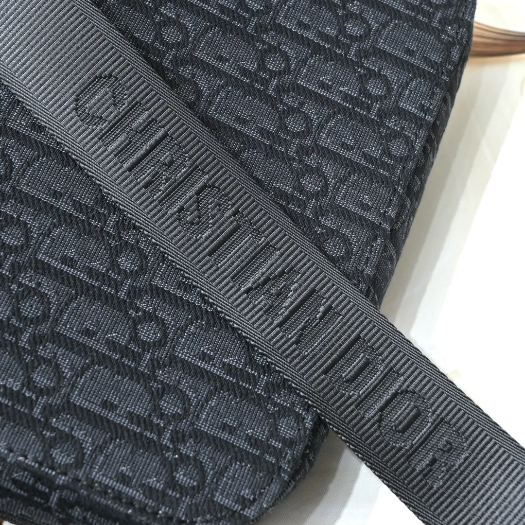 All Categories Official Website "Brand Women's Bags" Women's Bags 💙 DIOR 2025 New DIOR Crossbody Bag