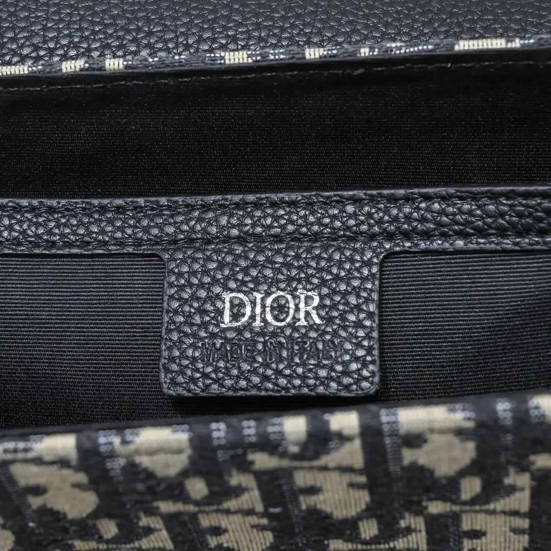 All Categories Official Website "Brand Women's Bags" Women's Bags 💙 DIOR 2025 New DIOR Crossbody Bag
