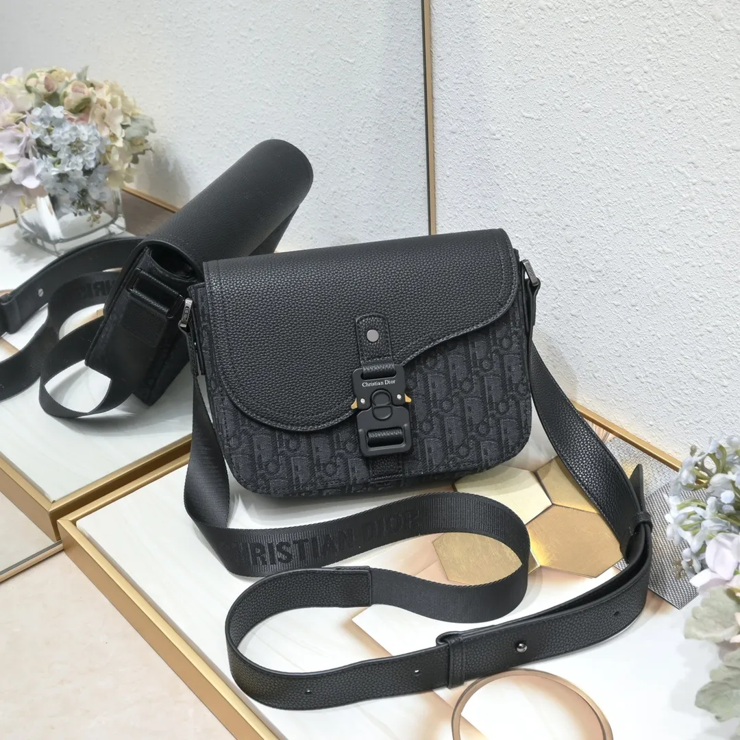 All Categories Official Website "Brand Women's Bags" Women's Bags 💙 DIOR 2025 New DIOR Crossbody Bag