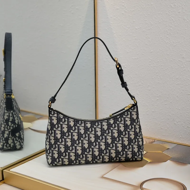 All Categories Official Website "Brand Women's Bags" Women's Bags 💙 DIOR 2026 New DiorMiss Caro Mini One-Shoulder Dumpling Bag