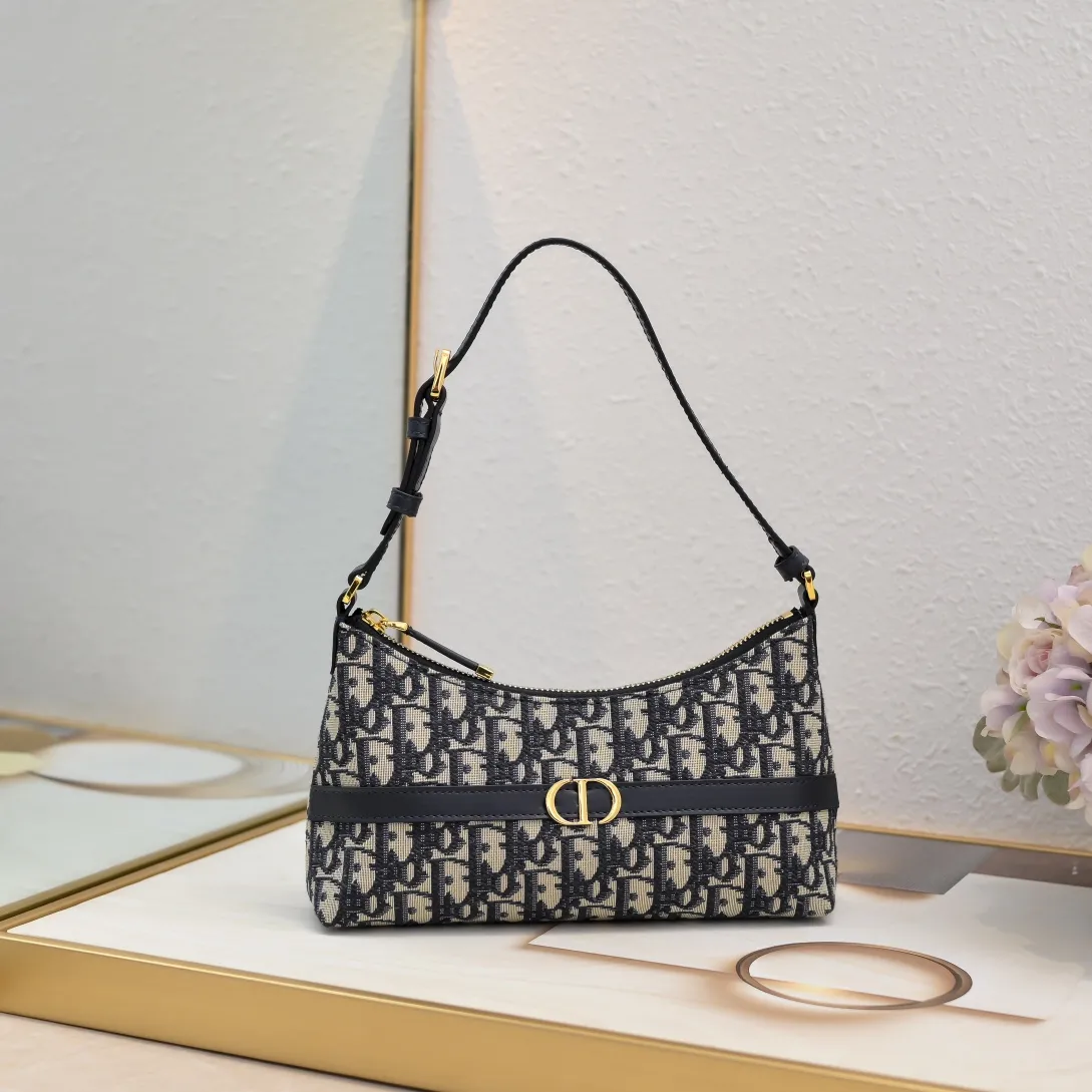 All Categories Official Website "Brand Women's Bags" Women's Bags 💙 DIOR 2026 New DiorMiss Caro Mini One-Shoulder Dumpling Bag