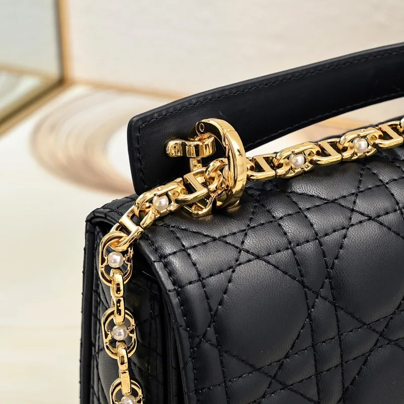 All Categories Official Website "Brand Women's Bags" Women's Bags 💙 DIOR 2025 New DIOR Crossbody Bag
