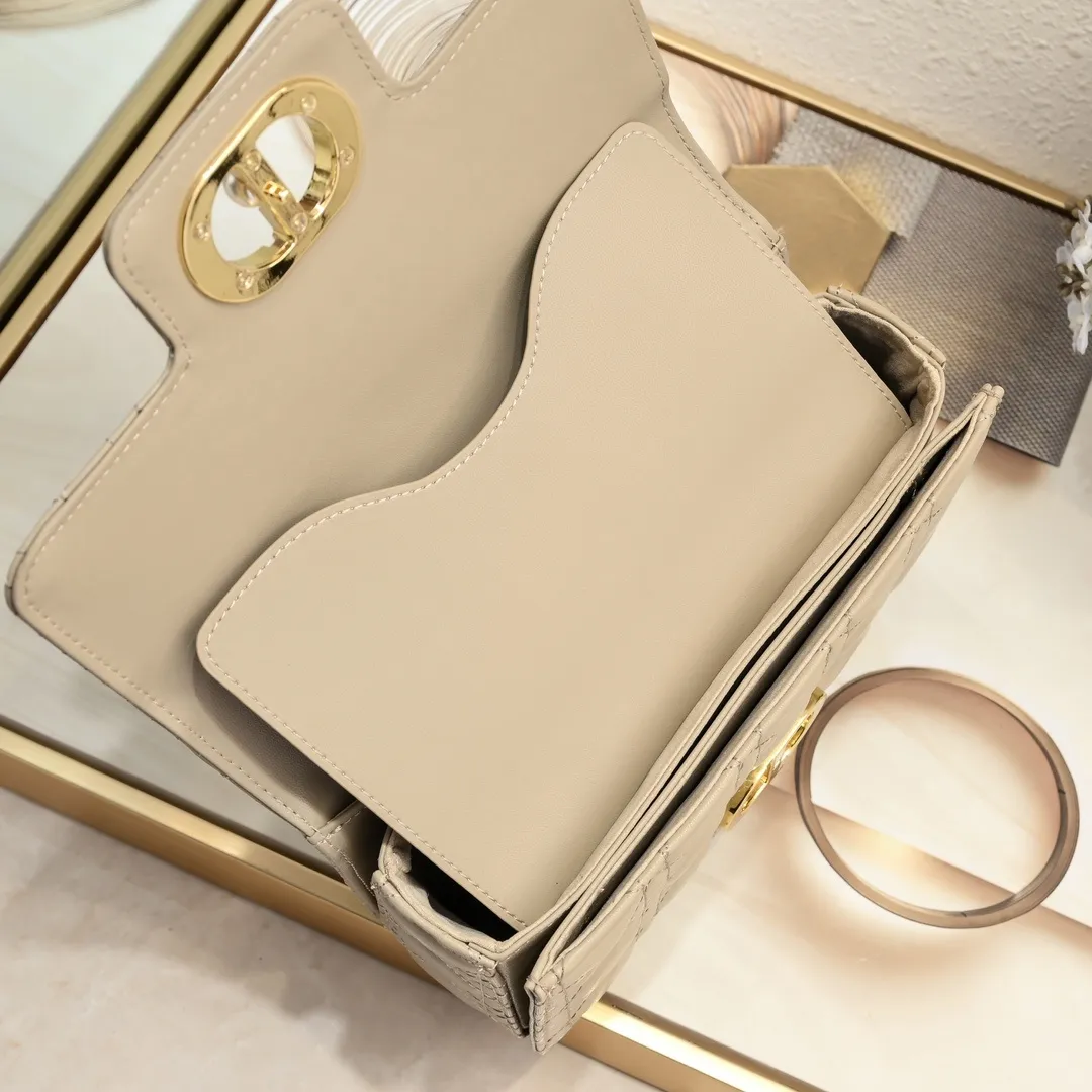 All Categories Official Website "Brand Women's Bags" Women's Bags 💙 DIOR 2025 New DIOR Crossbody Bag