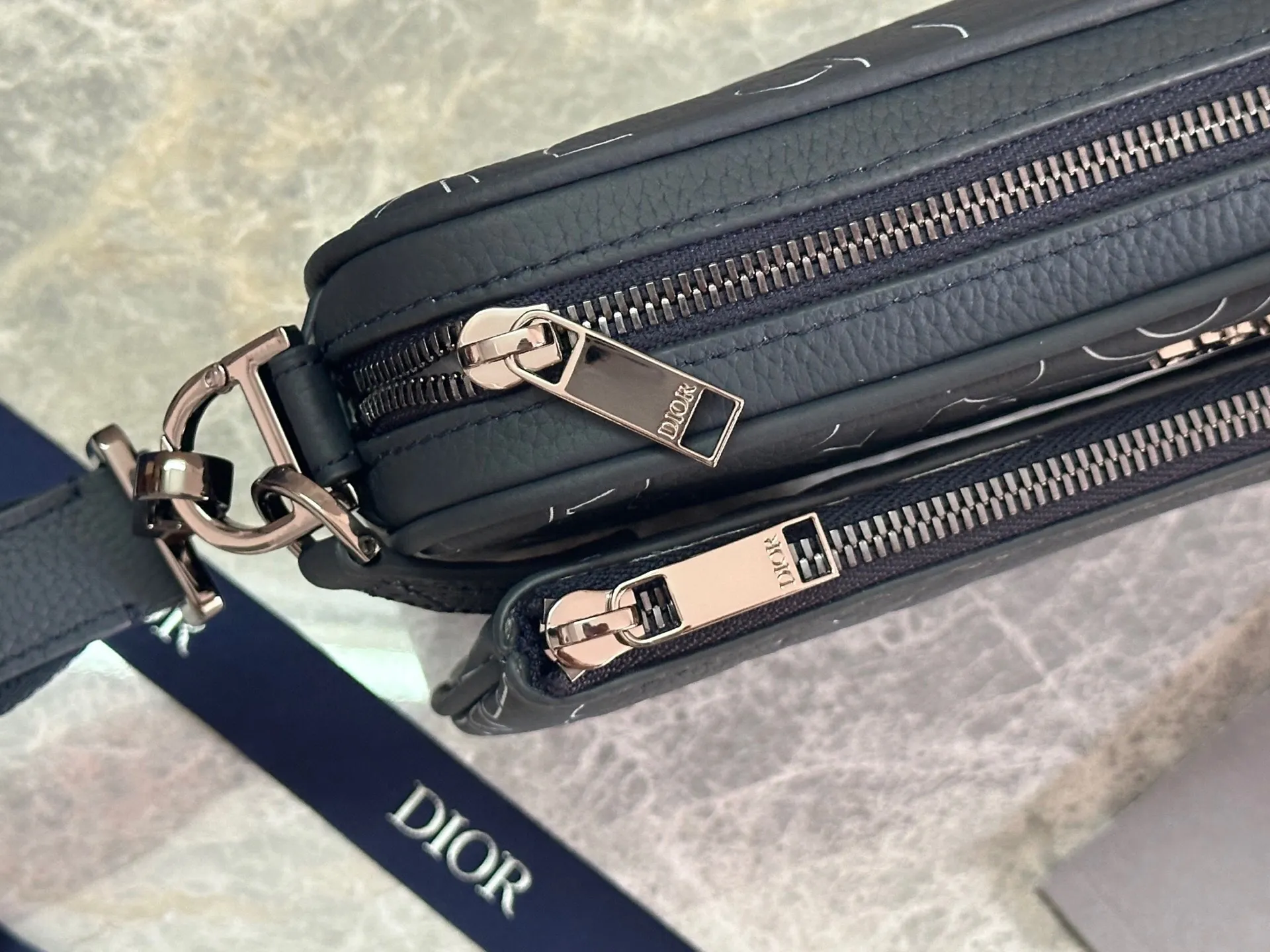 All Categories Official Website "Brand Women's Bags" Women's Bags 💙 DIOR 2025 New DIOR Crossbody Bag