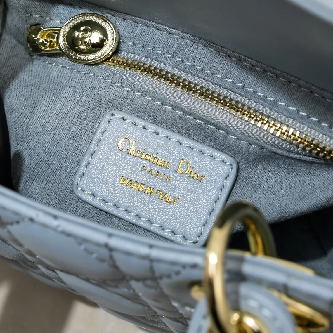 All Categories Official Website "Brand Women's Bags" Women's Bags 💙 DIOR 2025 New DIOR Crossbody Bag