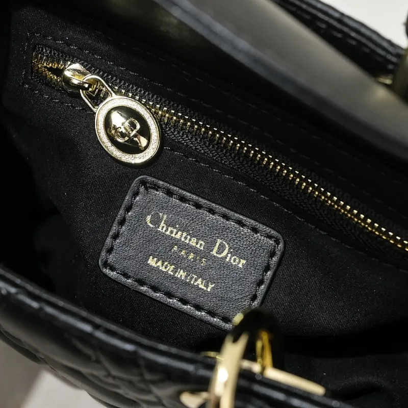 All Categories Official Website "Brand Women's Bags" Women's Bags 💙 DIOR 2025 New DIOR Crossbody Bag