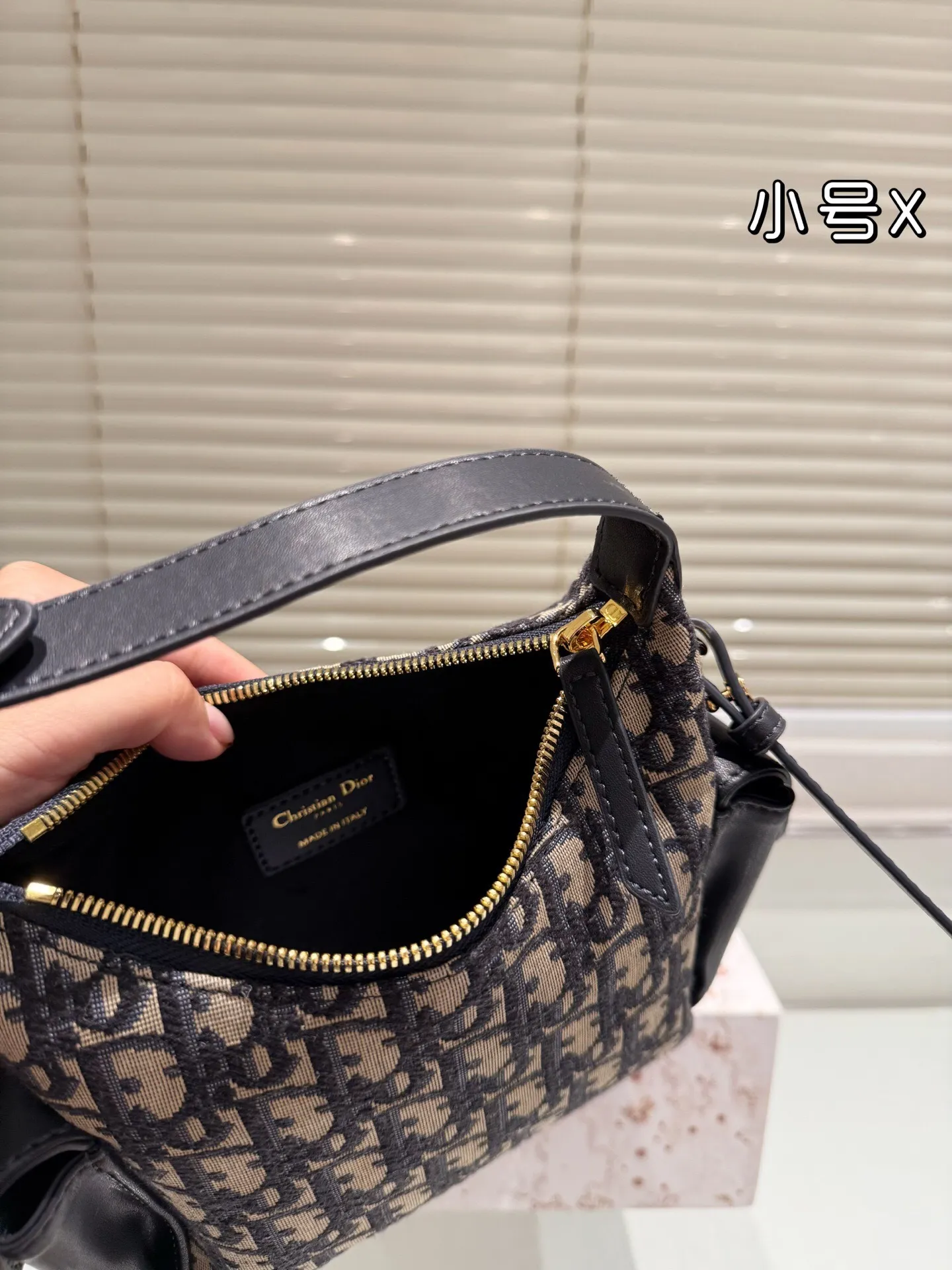 All Categories Official Website "Brand Women's Bags" Women's Bags 💙 DIOR 2025 New DIOR Crossbody Bag