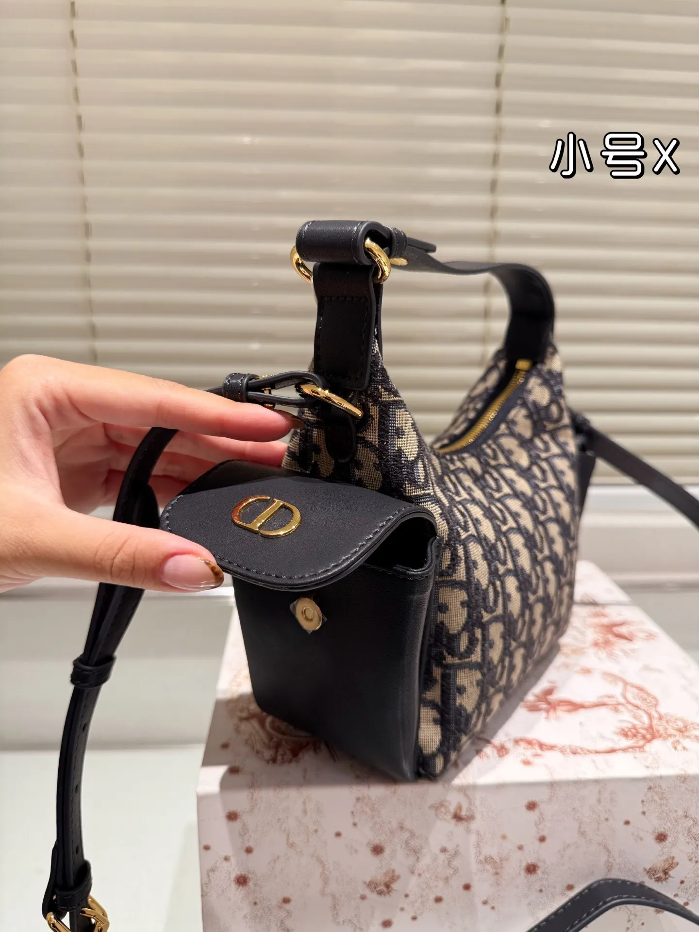 All Categories Official Website "Brand Women's Bags" Women's Bags 💙 DIOR 2025 New DIOR Crossbody Bag