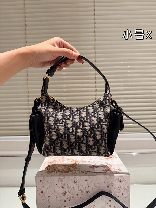 All Categories Official Website "Brand Women's Bags" Women's Bags 💙 DIOR 2025 New DIOR Crossbody Bag
