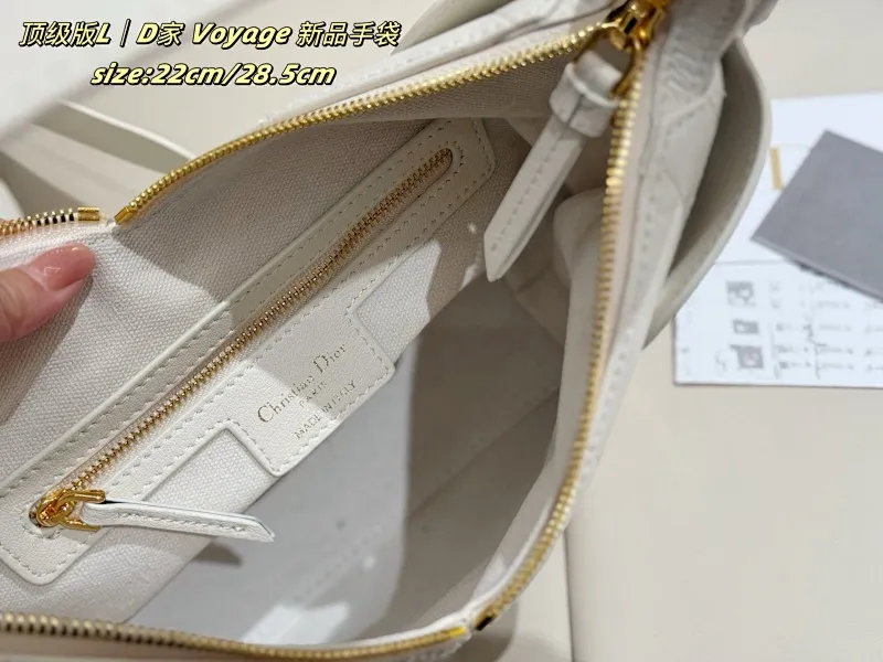 All categories Official website "Brand Women's Bags" Women's Bags 💙 DIOR 2025 new DIOR armpit bag