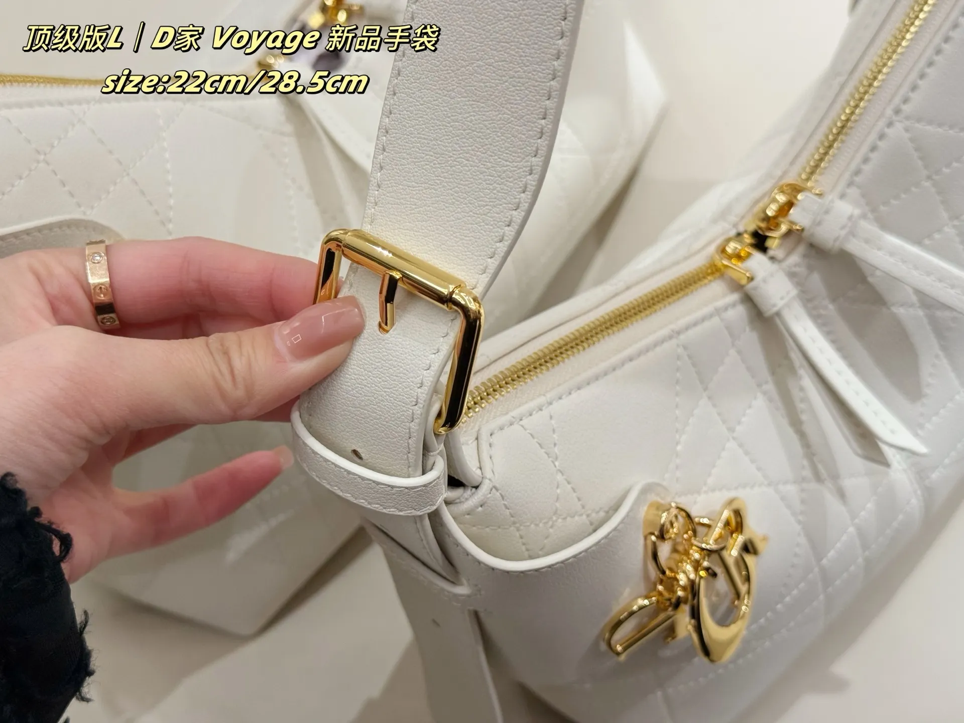 All categories Official website "Brand Women's Bags" Women's Bags 💙 DIOR 2025 new DIOR armpit bag