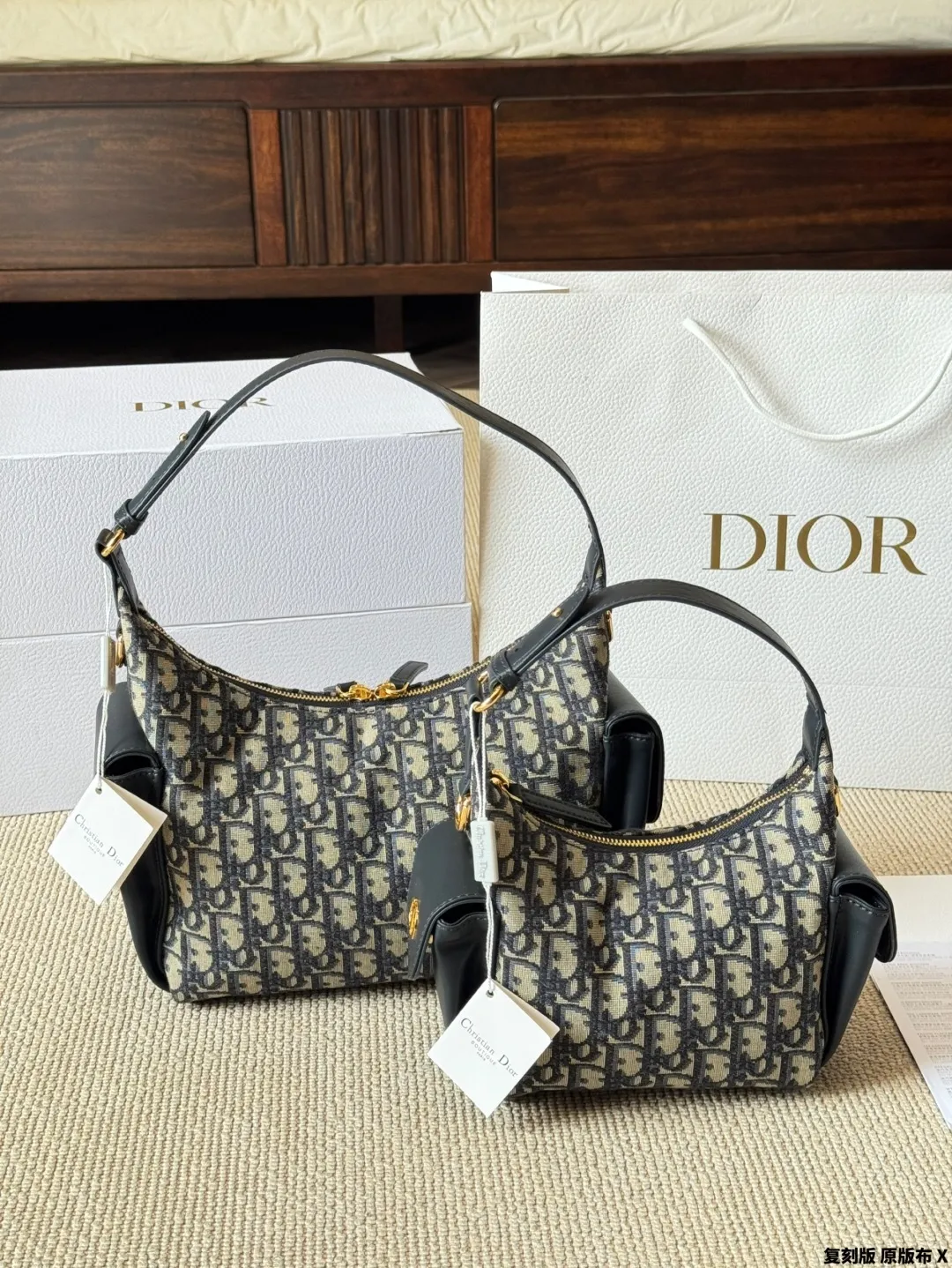 All categories Official website "Brand Women's Bags" Women's Bags 💙 DIOR 2025 new DIOR armpit bag