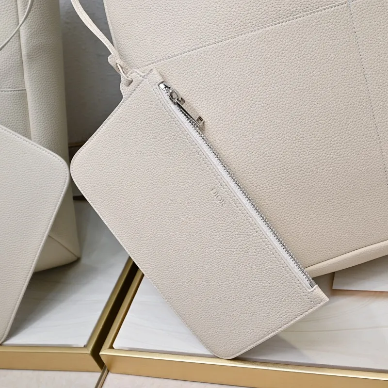 All Categories Official Website "Brand Women's Bags" Women's Bags 💙 DIOR 2025 New DIOR Handbags