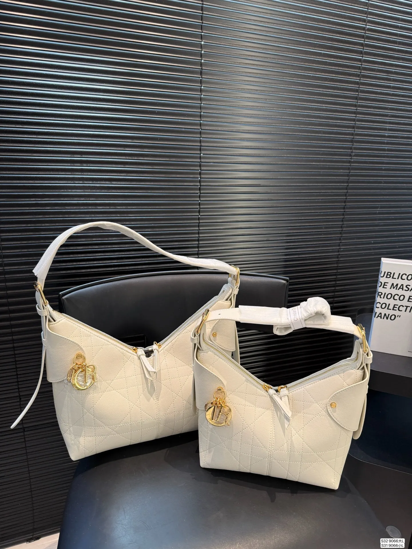 All categories Official website "Brand Women's Bags" Women's Bags 💙 DIOR 2025 new DIOR armpit bag