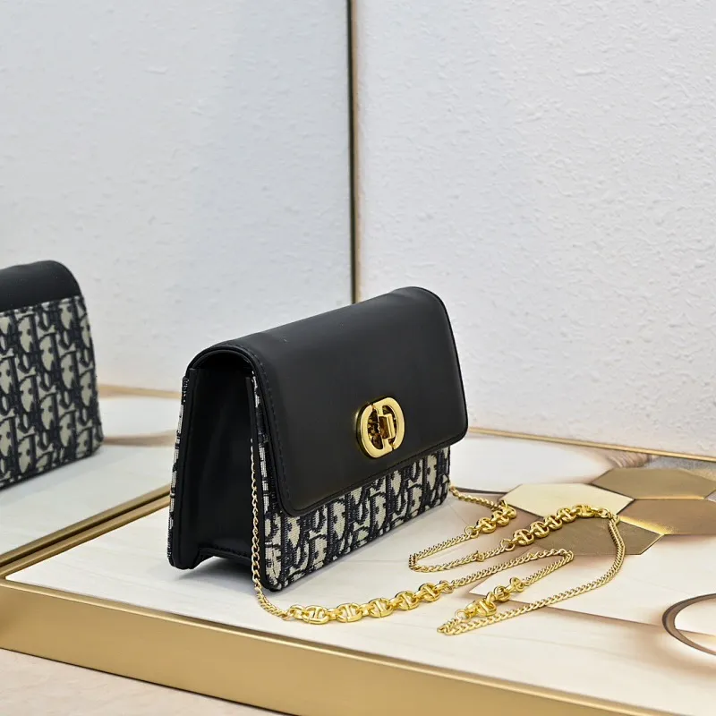 All Categories Official Website "Brand Women's Bags" Women's Bags 💙 DIOR 2025 New DIOR Crossbody Bag