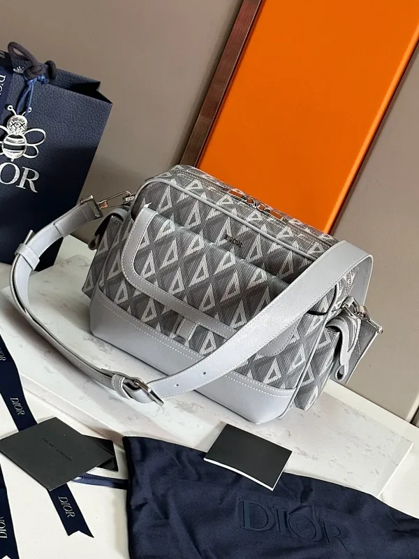 All Categories Official Website "Brand Women's Bags" Women's Bags 💙 DIOR 2025 New DIOR Crossbody Bag