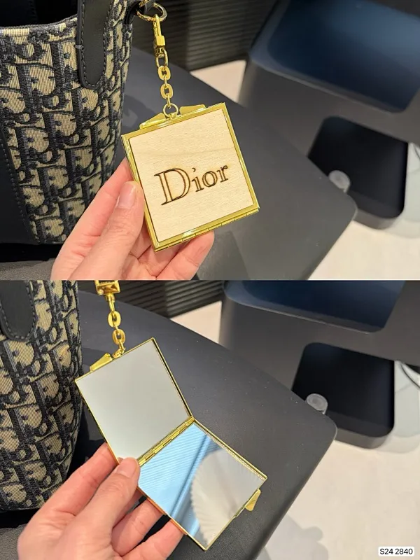 All Categories Official Website "Brand Women's Bags" Women's Bags 💙 DIOR 2025 New DIOR Crossbody Bag