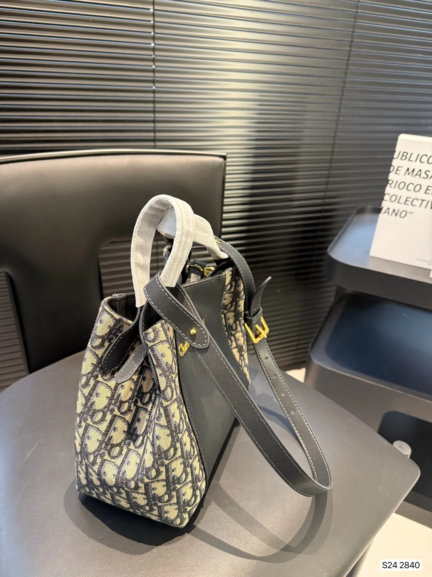 All Categories Official Website "Brand Women's Bags" Women's Bags 💙 DIOR 2025 New DIOR Crossbody Bag