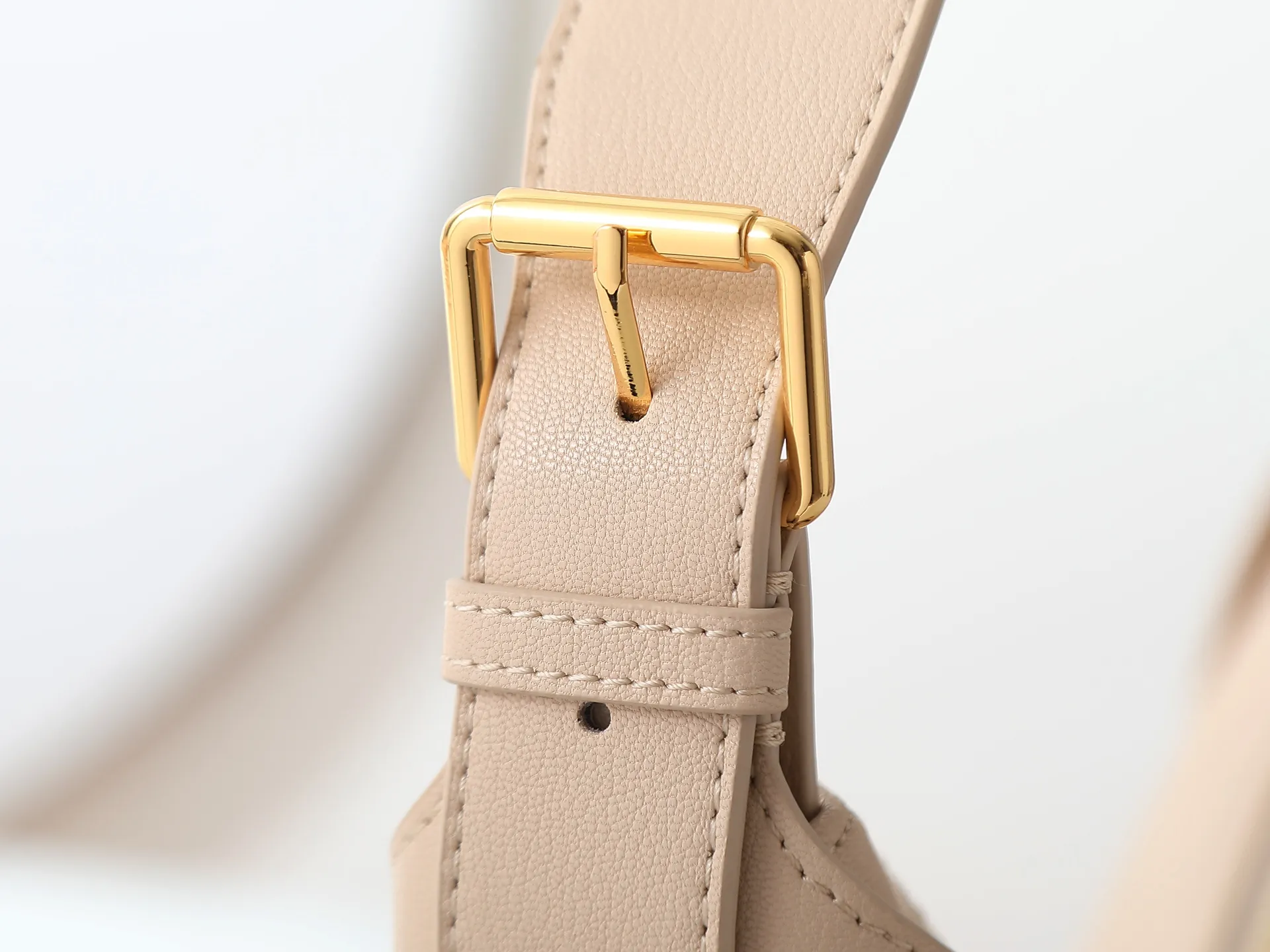 All Categories Official Website "Brand Women's Bags" Women's Bags 💙 DIOR 2026 New DIOR Armpit Crossbody Bag