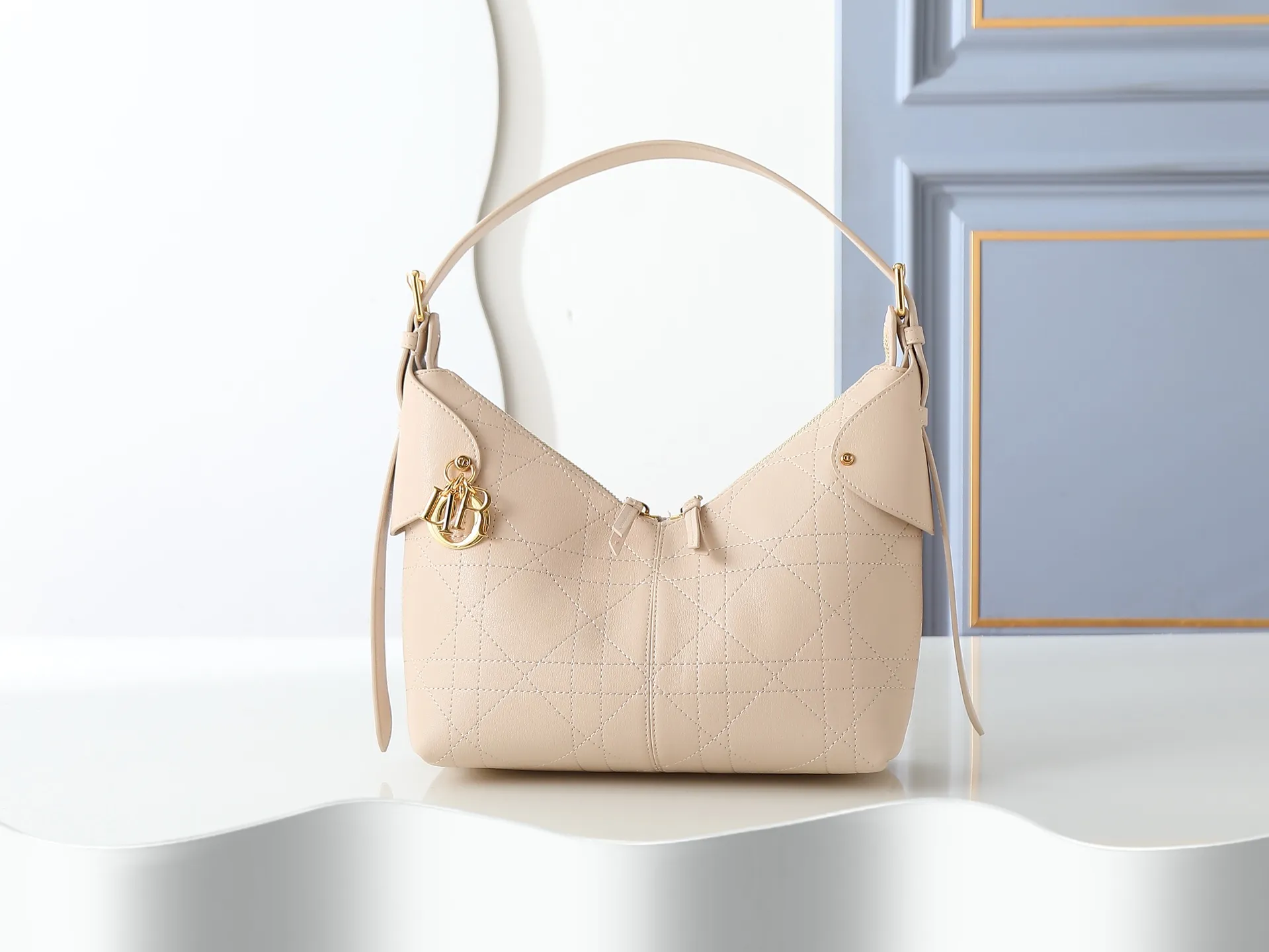 All Categories Official Website "Brand Women's Bags" Women's Bags 💙 DIOR 2026 New DIOR Armpit Crossbody Bag