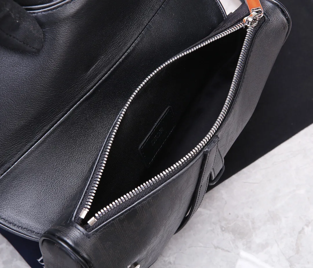 All Categories Official Website "Brand Women's Bags" Women's Bags 💙 DIOR 2025 New DIOR Crossbody Bag