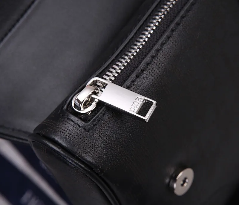 All Categories Official Website "Brand Women's Bags" Women's Bags 💙 DIOR 2025 New DIOR Crossbody Bag
