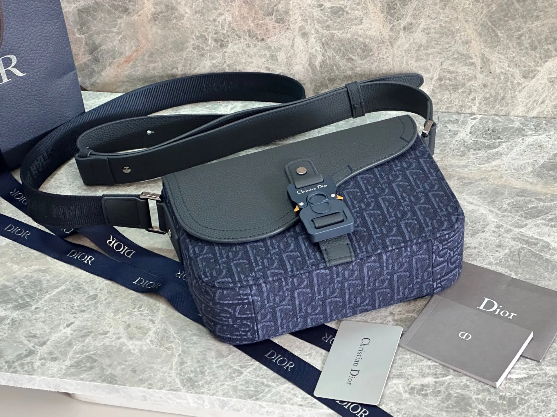 All Categories Official Website "Brand Women's Bags" Women's Bags 💙 DIOR 2025 New DIOR Crossbody Bag