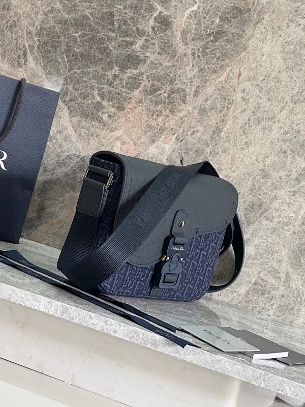 All Categories Official Website "Brand Women's Bags" Women's Bags 💙 DIOR 2025 New DIOR Crossbody Bag