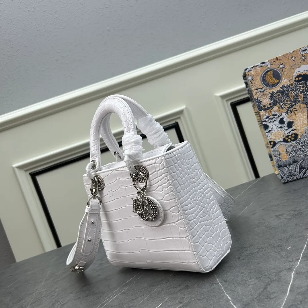 All Categories Official Website "Brand Women's Bags" Women's Bags 💙 DIOR 2026 New DIOR Handbags