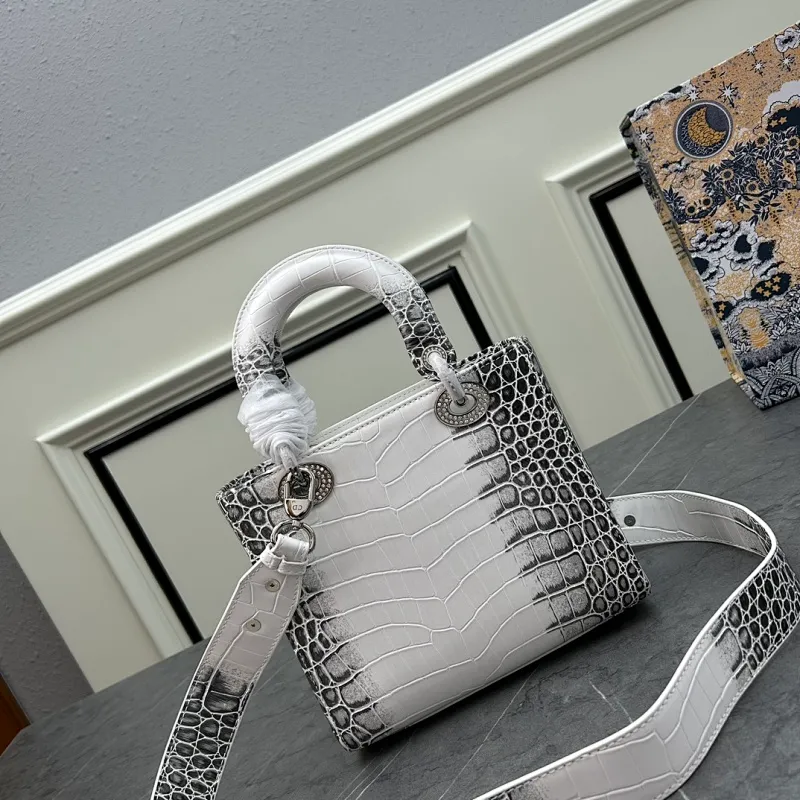 All Categories Official Website "Brand Women's Bags" Women's Bags 💙 DIOR 2026 New DIOR Handbags