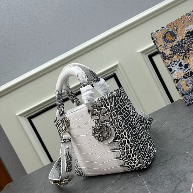 All Categories Official Website "Brand Women's Bags" Women's Bags 💙 DIOR 2026 New DIOR Handbags