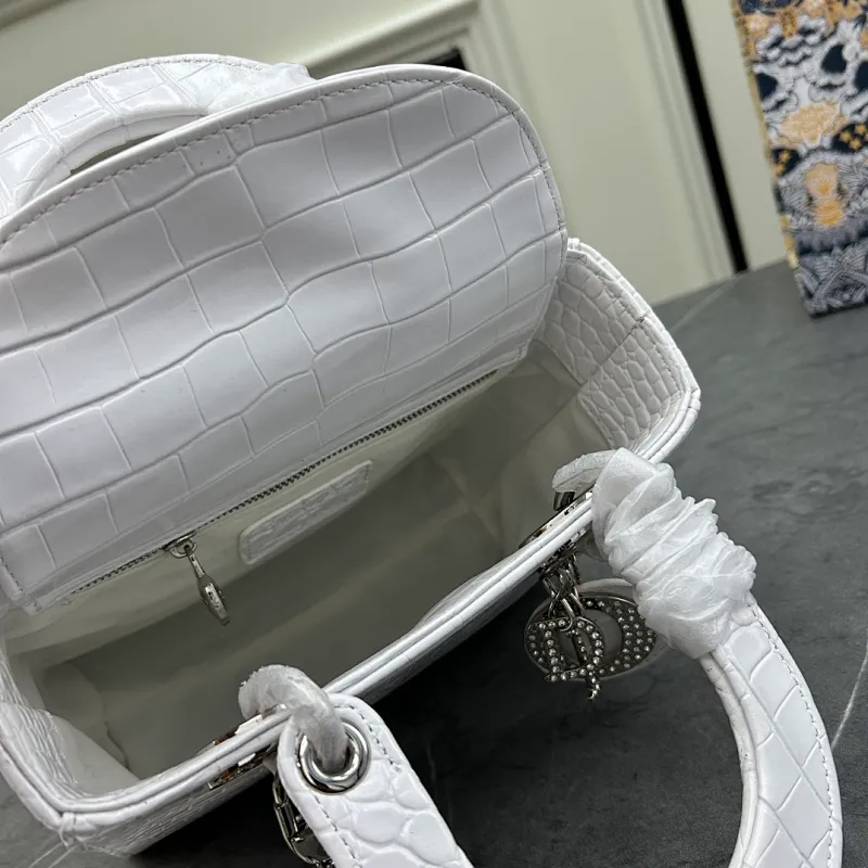 All Categories Official Website "Brand Women's Bags" Women's Bags 💙 DIOR 2026 New DIOR Handbags
