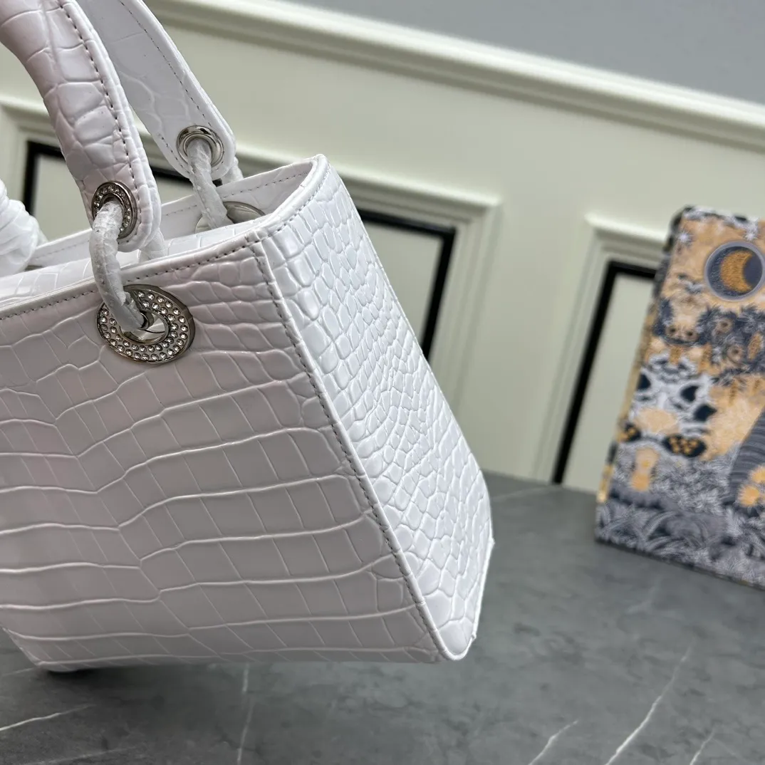 All Categories Official Website "Brand Women's Bags" Women's Bags 💙 DIOR 2026 New DIOR Handbags