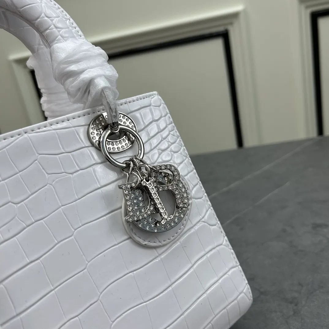 All Categories Official Website "Brand Women's Bags" Women's Bags 💙 DIOR 2026 New DIOR Handbags