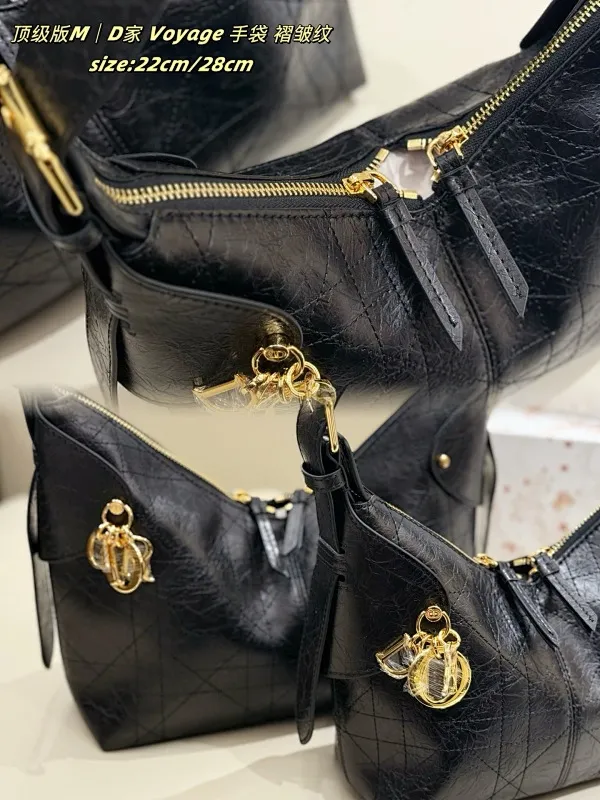 All categories Official website "Brand Women's Bags" Women's Bags 💙 DIOR 2025 new DIOR armpit bag