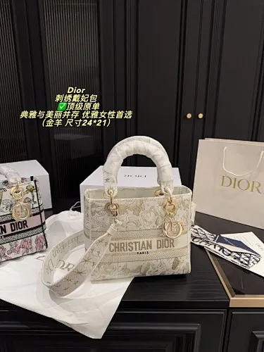 All Categories Official Website "Brand Women's Bags" Women's Bags 💙 DIOR 2025 New DIOR Crossbody Bag