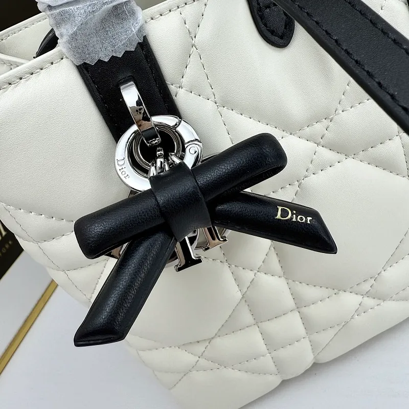 All Categories Official Website "Brand Women's Bags" Women's Bags 💙 DIOR 2026 New DIOR Handbags