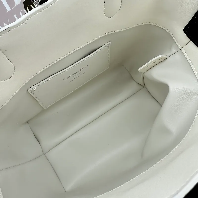 All Categories Official Website "Brand Women's Bags" Women's Bags 💙 DIOR 2026 New DIOR Handbags