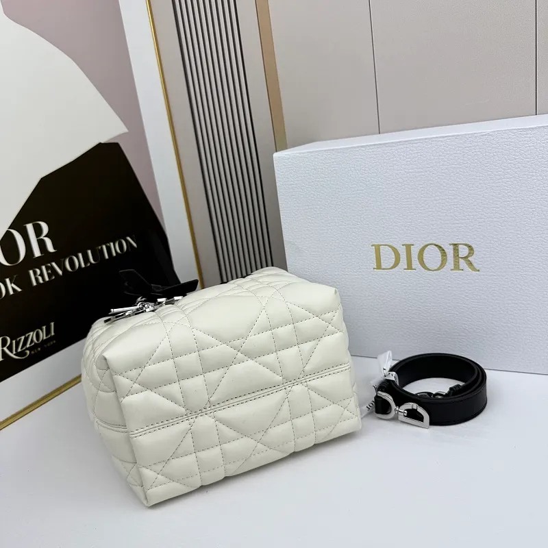 All Categories Official Website "Brand Women's Bags" Women's Bags 💙 DIOR 2026 New DIOR Handbags