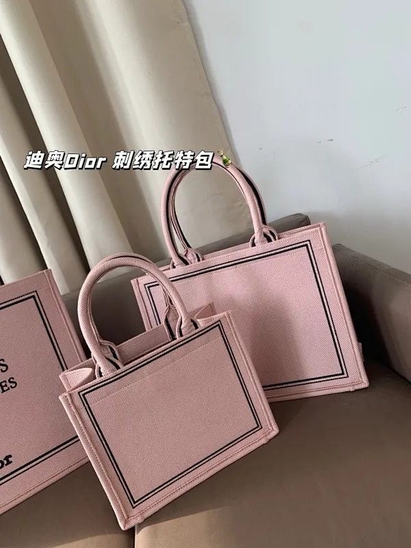 All Categories Official Website "Brand Women's Bags" Women's Bags 💙 DIOR 2025 New DIOR Embroidered Tote Bag