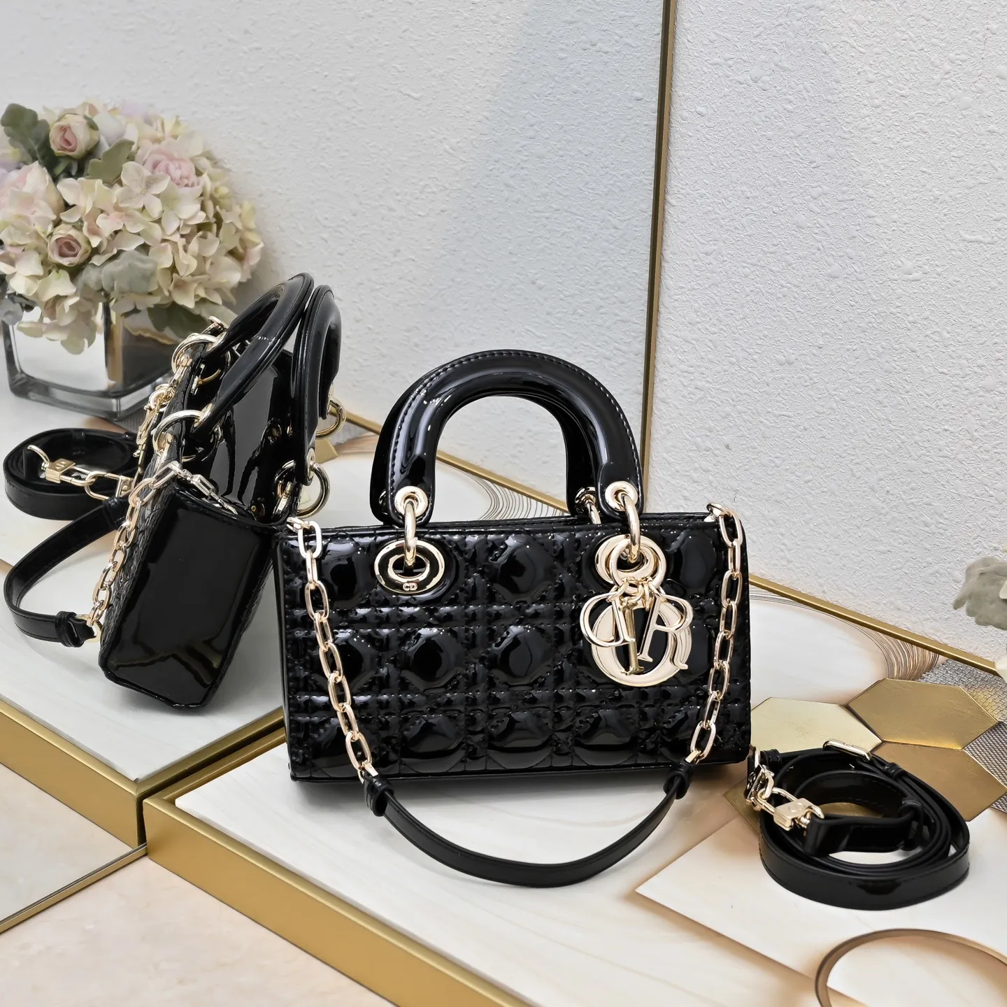 All Categories Official Website "Brand Women's Bags" Women's Bags 💙 DIOR 2025 New DIOR Crossbody Bag